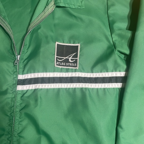 Vintage Avon Sportswear nylon jacket - Picture 2 of 8